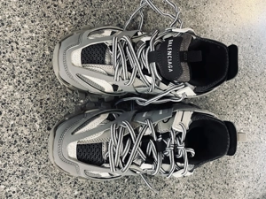 Balenciaga Sportschuhe Größe 36 Bild 2
