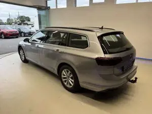 Volkswagen Passat Bild 8