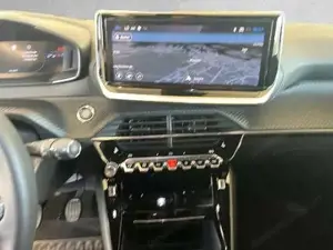 Peugeot 2008 Bild 11