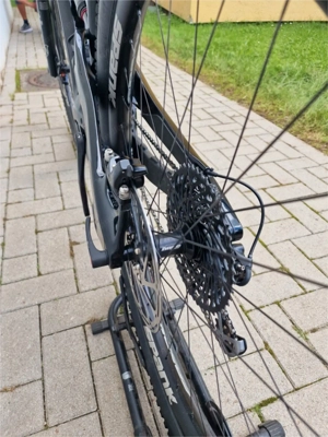 YT Industries Decoy CF Pro 29  Bild 7