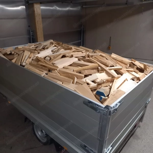 Massives Brennholz 