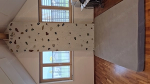 Kletterwand schwenkbar