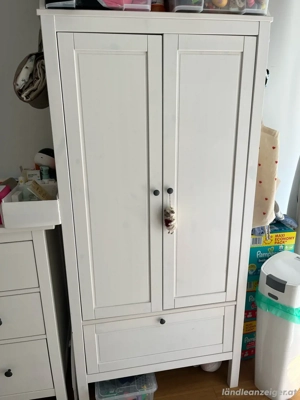 Kinderkleiderschrank  Bild 3