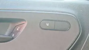 Mercedes-Benz  Bild 14