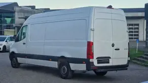 Mercedes-Benz  Bild 6