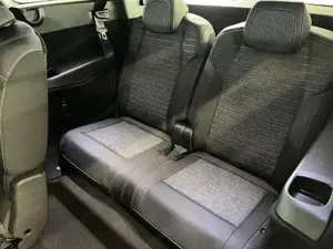Peugeot 5008 Bild 16