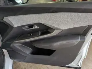 Peugeot 3008 Bild 16