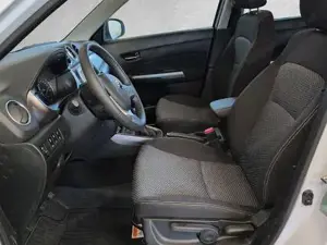 Suzuki Vitara Bild 6