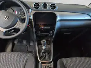 Suzuki Vitara Bild 8