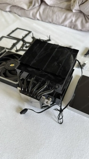 Montech CPU-Kühler mit Dual-Lüfter   vollständig & neuwertig Bild 2