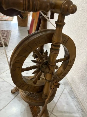 Funktionsfähigen Spinnrad  Bild 5