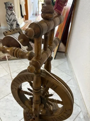 Funktionsfähigen Spinnrad  Bild 6