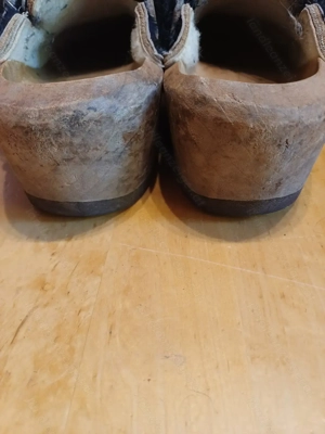 Hölzer Holzschuhe Bild 4