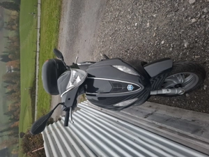 Piaggio 125 New Fly  Bild 3