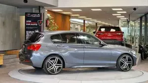 BMW 118 Bild 8