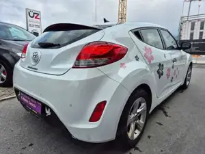 Hyundai VELOSTER Bild 13