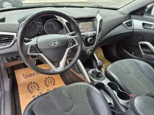 Hyundai VELOSTER Bild 17