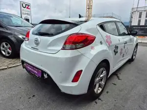 Hyundai VELOSTER Bild 12