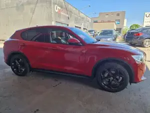 Alfa Romeo Stelvio Bild 15