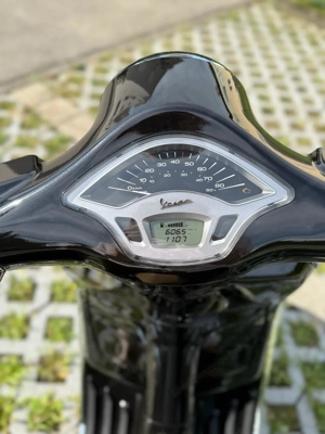 Vespa Primavera 50 4T 3V Bild 7
