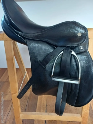 Pferdesattel Marke Kieffer 17"