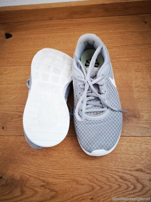 Sneaker Turnschuhe Nike Bild 3