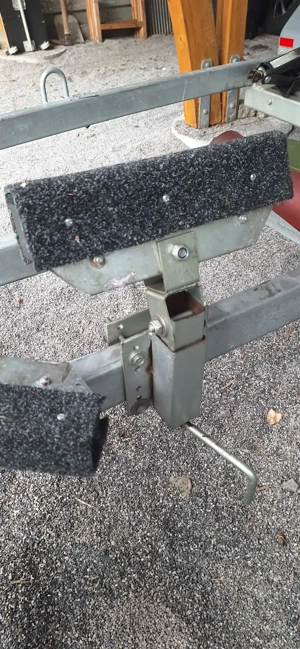 Kielstütze, Spindelstütze, Bootsstütze, Bootsanhänger Bild 5