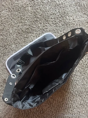 s.Oliver Schultertasche Bild 3