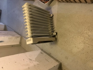 Elektrischer Heizkörper  Bild 2