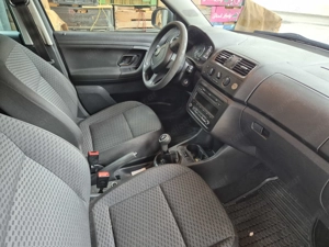 Verkaufe Skoda Fabia Bild 4