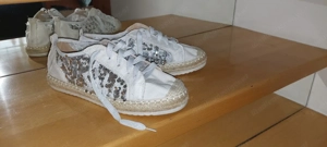 Halbschuh und Freizeitschuh Bild 5