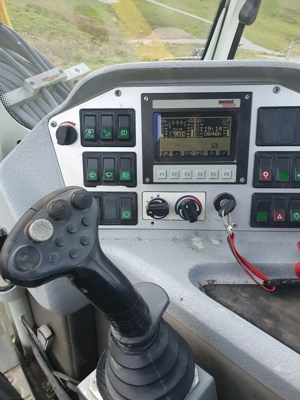 Verkaufe Menzi Muck A91F Mobil Bild 2