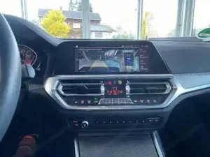 BMW 3er 2018 Bild 19