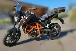 KTM 690 Duke ABS 2015 Bild 5