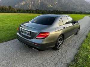 Mercedes-Benz E 200 Bild 8
