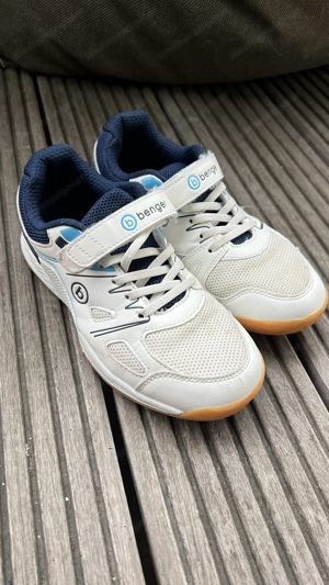 Hallenschuhe Gr 34 - wie neu! Bild 2