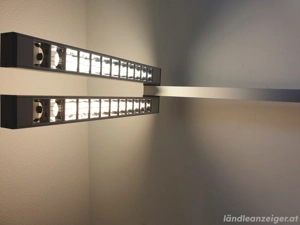 Büro Stehleuchte Bild 2