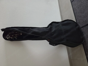 3 4 Gitarre mit Tasche Bild 3