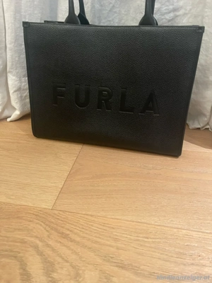 neuwertige Furla Tasche  Bild 4