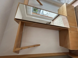 Garderobe aus Eschenholz Schreinerarbeit Bild 2