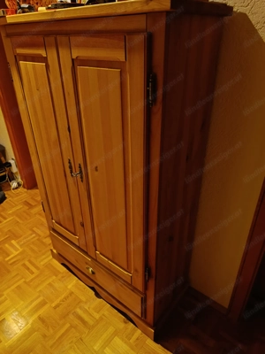 Wäscheschrank rustikal