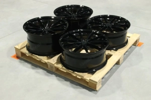 SET-JR#351 Japan Racing JR37 Felgenset