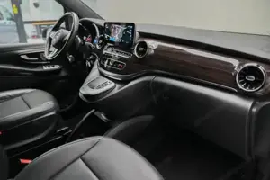 Mercedes-Benz EQV 300 AVANTGARDE Lang ACC PDC Sport KlimaA Bild 7