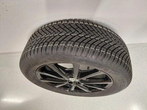 VW Originalreifen inkl. Felgen 235 55 R18 V 1 Stk. Bild 2 VW Originalreifen inkl. Felgen 235 55 R18 V 1 Stk. Bild 2