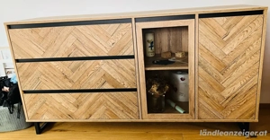 Sideboard in Holzoptik