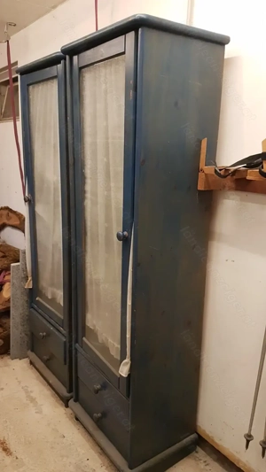 Jugendstil Schrank mit Einlegearbeiten, Kleiderstange, 2 große Schubladen, 2-türig  Bild 7