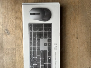 Tastatur und Maus von Dell