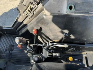 John Deere 3300 HYDRAC EK 120 P Lader Bild 9