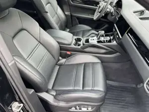 Porsche Cayenne Bild 15