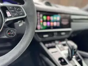 Porsche Cayenne Bild 18